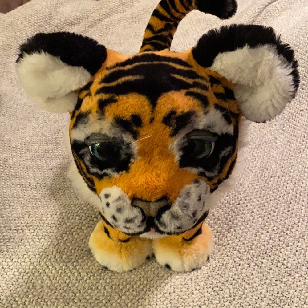 Fur Real Roarin Tyler the Tiger